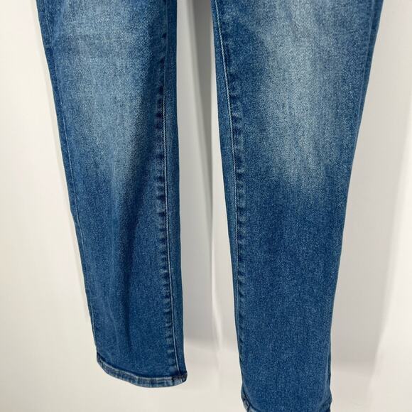 Madewell The Perfect Vintage Jeans in Melgrove Wash High Rise - Picture 4 of 9